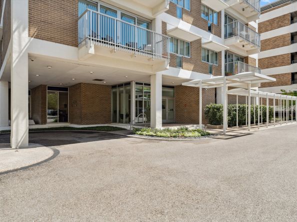 3600 Montrose Boulevard 1206, Houston TX 77006