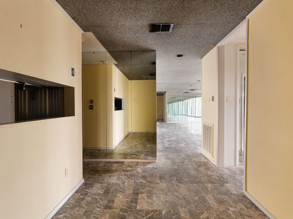 3600 Montrose Boulevard 1206, Houston TX 77006
