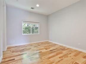1414 Laird Street B, Houston TX 77008