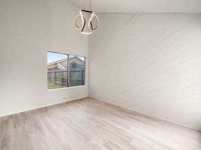 12334 Braesridge Drive, Houston TX 77071
