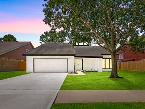 12334 Braesridge Drive, Houston TX 77071