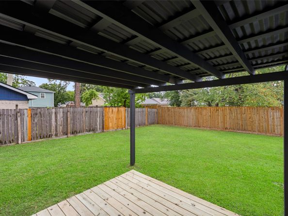 2314 Peaceful Valley Drive, Spring TX 77373