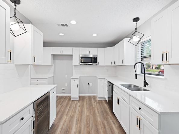 2314 Peaceful Valley Drive, Spring TX 77373