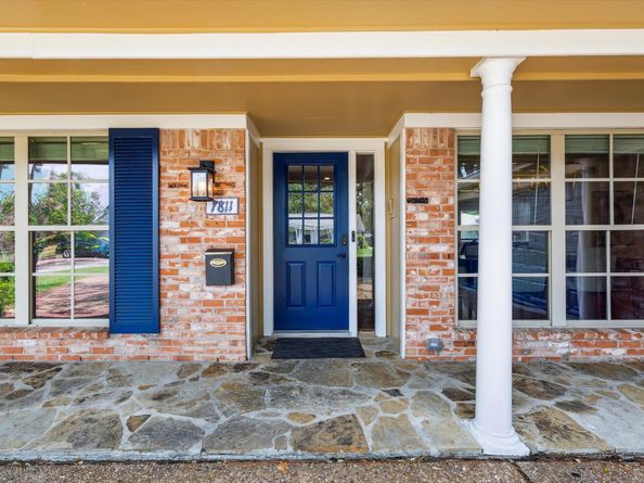 7811 Skyline Drive, Houston TX 77063