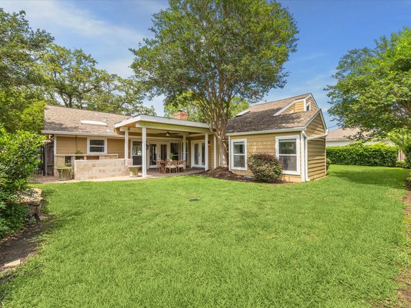 7811 Skyline Drive, Houston TX 77063