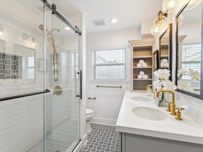 7811 Skyline Drive, Houston TX 77063
