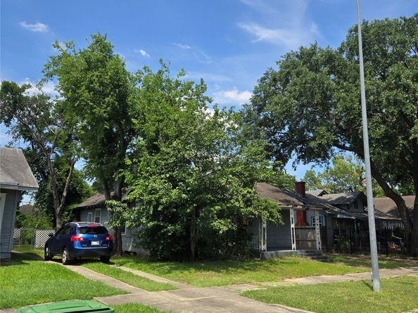 4209 Bell Street, Houston TX 77023