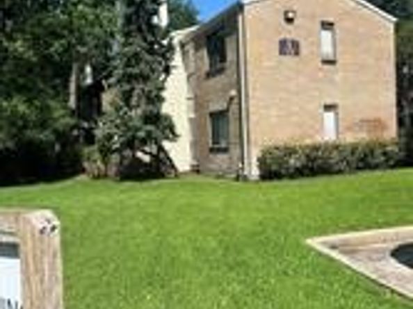 3500 Tangle Brush Drive 3, The Woodlands TX 77381