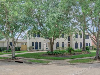 10711 Sea Myrtle Drive