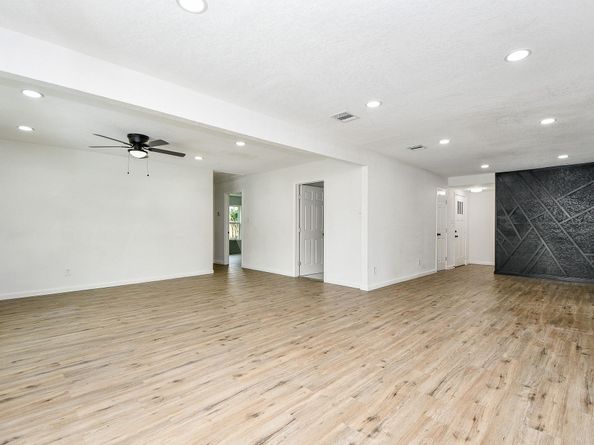 1915 Springrock Lane, Houston TX 77080