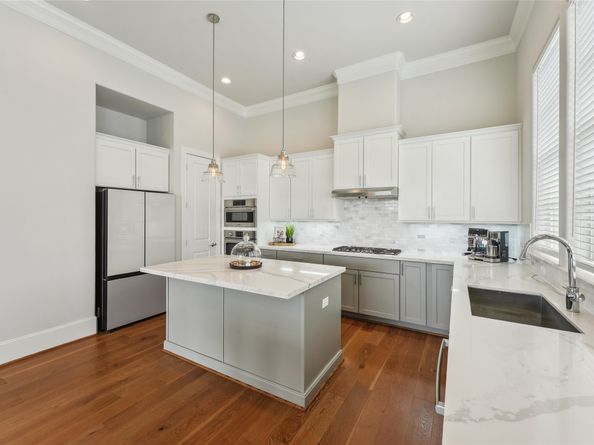 10756 Craighead Drive, Houston TX 77025