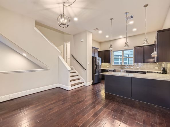 407 N Nagle Street E, Houston TX 77003