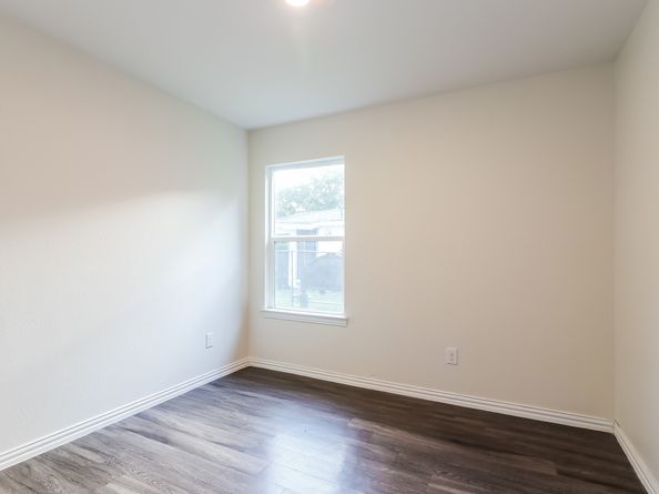 435 Connecticut Street, Houston TX 77029