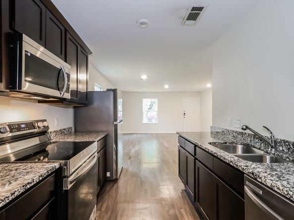 435 Connecticut Street, Houston TX 77029
