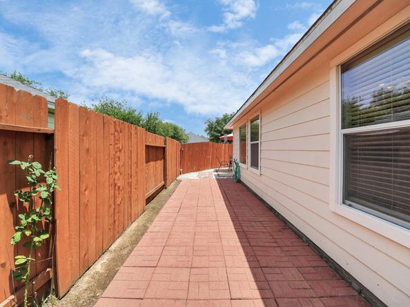 12943 Palm Leaf Court, Houston TX 77044
