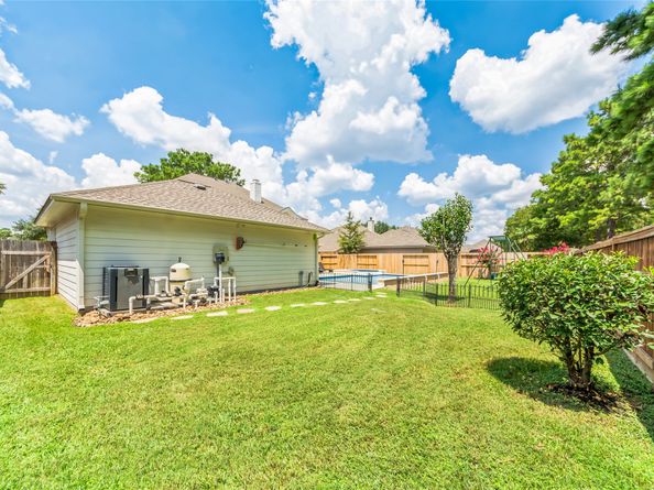 10906 Silverado Trace Drive, Houston TX 77095