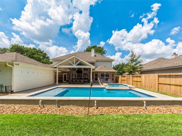 10906 Silverado Trace Drive, Houston TX 77095