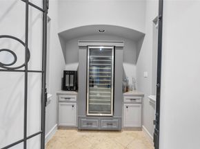 13406 Pinnacle Place, Houston TX 77069