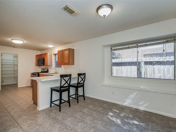 1010 Forestburg Drive, Spring TX 77386