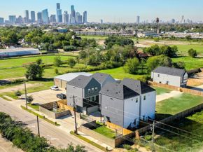 2712 Jensen Creek Lane, Houston TX 77026