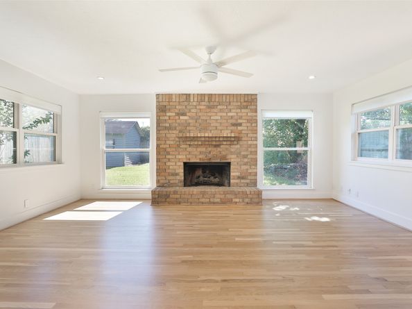 4613 Libbey Lane, Houston TX 77092