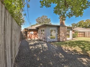 4613 Libbey Lane, Houston TX 77092