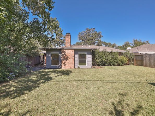 4613 Libbey Lane, Houston TX 77092