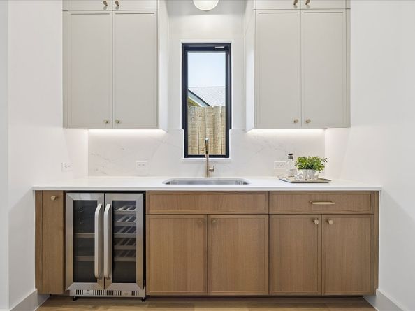 1209 Willard Street, Houston TX 77006