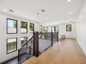 1209 Willard Street, Houston TX 77006