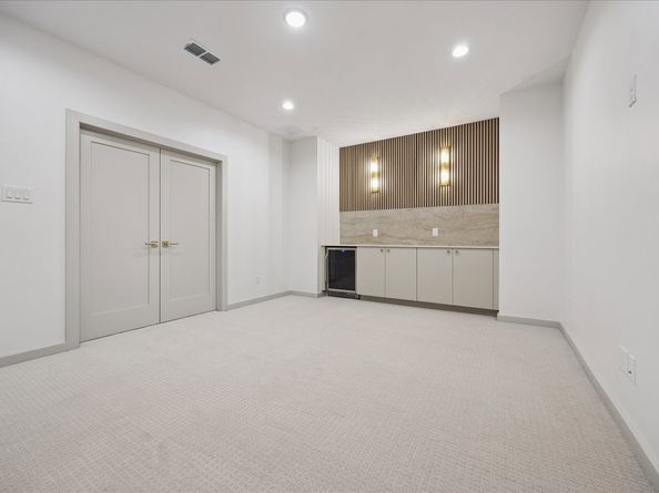 1209 Willard Street, Houston TX 77006