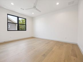 1209 Willard Street, Houston TX 77006