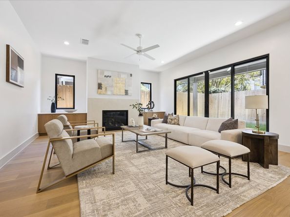 1209 Willard Street, Houston TX 77006