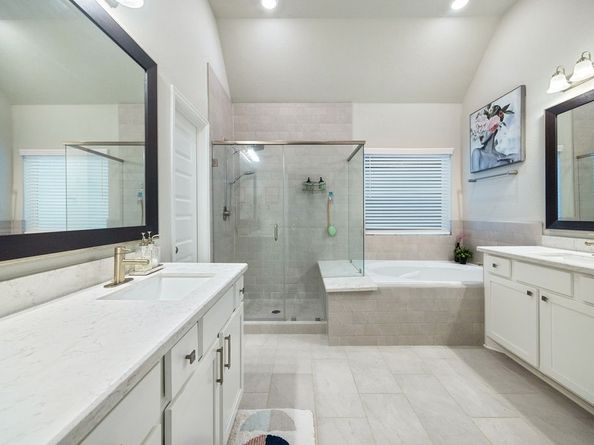 4008 Centre Glen Drive, Houston TX 77043