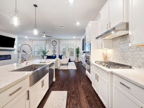 4008 Centre Glen Drive, Houston TX 77043