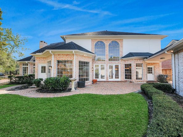 93 Greensward Lane, Sugar Land TX 77479