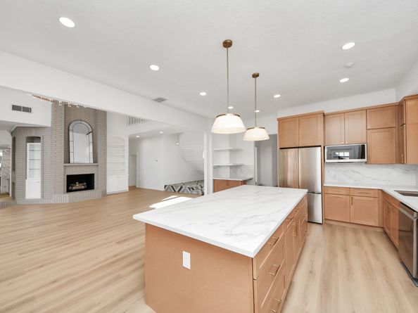 93 Greensward Lane, Sugar Land TX 77479