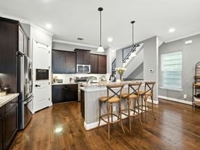 920 W 20th Street B, Houston TX 77008