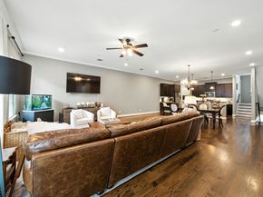 920 W 20th Street B, Houston TX 77008