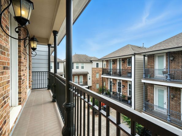 920 W 20th Street B, Houston TX 77008