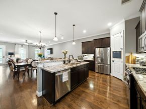 920 W 20th Street B, Houston TX 77008