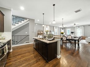 920 W 20th Street B, Houston TX 77008