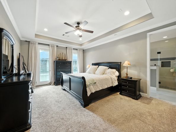 920 W 20th Street B, Houston TX 77008