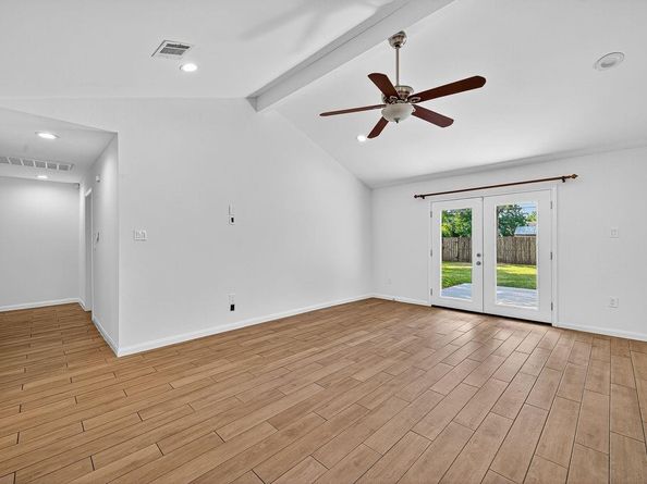 5727 Cartagena Street, Houston TX 77035