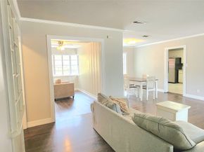 6927 Burgess Street, Houston TX 77021