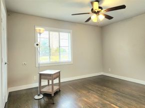 6927 Burgess Street, Houston TX 77021