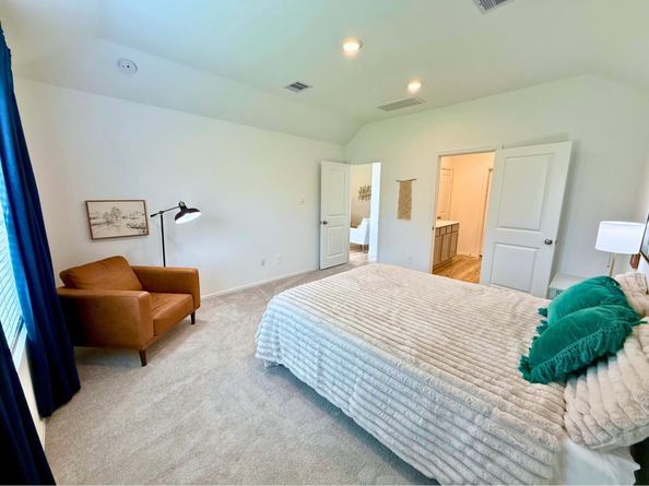 2924 Palominos Way, Conroe TX 77301