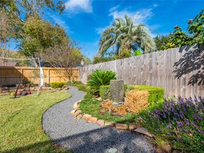 603 Chedworth Drive, Houston TX 77062