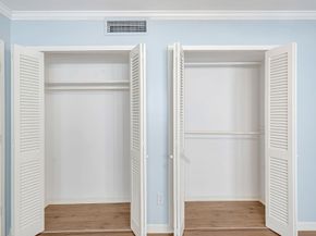 3809 N Braeswood Boulevard 30, Houston TX 77025