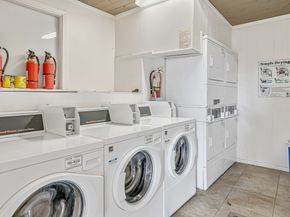 3809 N Braeswood Boulevard 30, Houston TX 77025