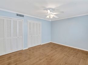 3809 N Braeswood Boulevard 30, Houston TX 77025